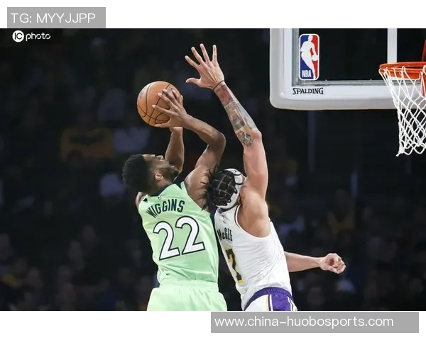 昨晚对决唐斯与维金斯半场表现低迷合力仅得6分引发热议